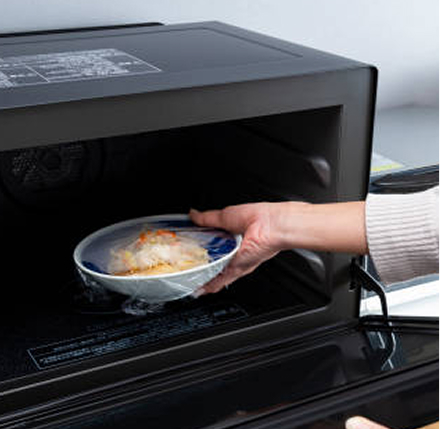 Self service cafeteria microwave station for staff lunch